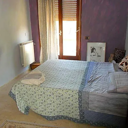 Bed & Breakfast Pinkhouse