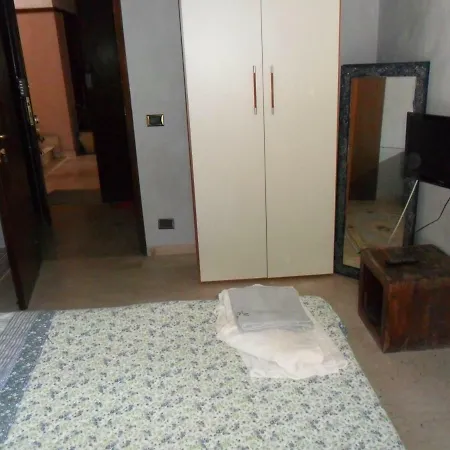 Bed & Breakfast Pinkhouse